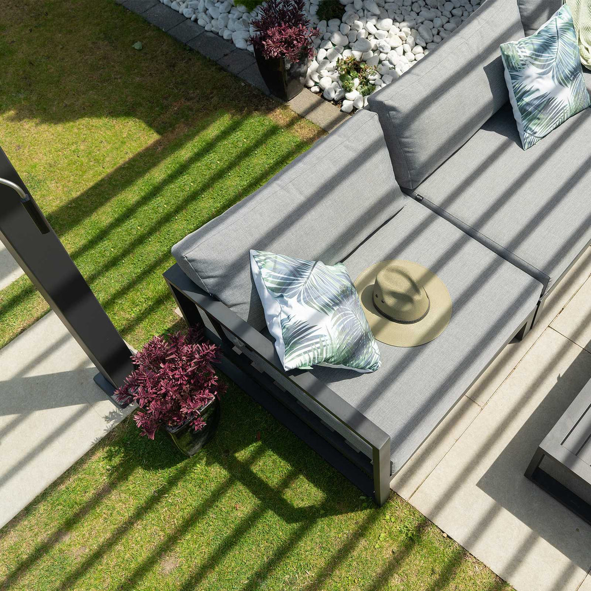 Titan Free Standing 3.0*3.0M Square Manually Operated Pergola