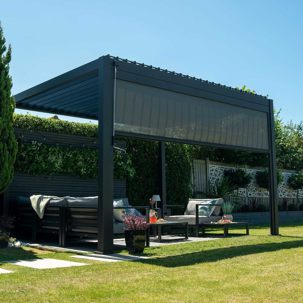 Nova Titan Privacy Screens for Titan Pergolas – various sizes