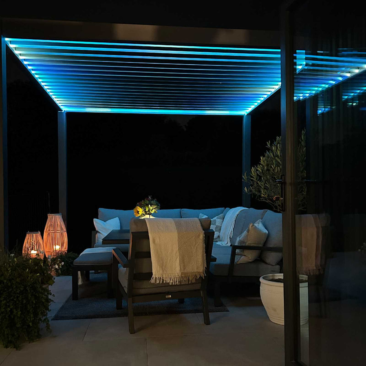 NOVA Titan Aluminium Motorised LED Pergolas – Various Sizes